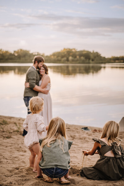 Cedar-Falls-Family-Photographer