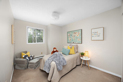 7 Kingsview bdrm 2 (1)