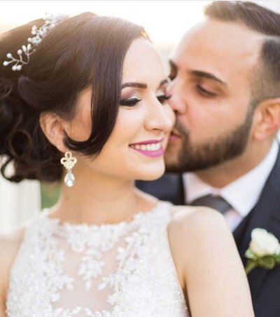 soft glam bridal makeup on Florida bride