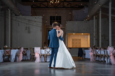 bride and groom dancing alone in Evergreen, Colorado