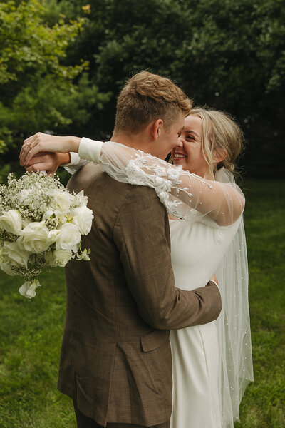 Brooklyn G Photography - Iowa Wedding Photographer-38
