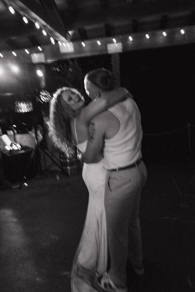 bridal-veil-lakes-weddings-howie-photography-214