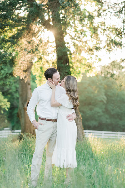 Lincoln memorial engagement photo at sunrise in Washington D.C.