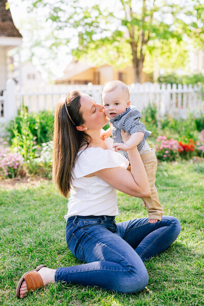 _RachaelReidPhotography_WilliamsburgVA_flytographer-35