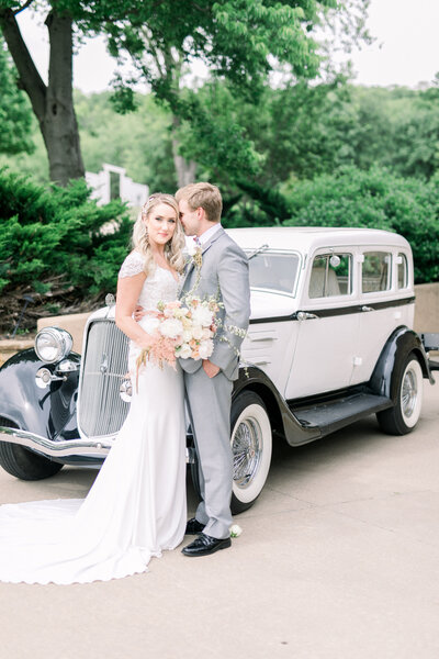 Kim Christopher Photography Silo Event Center Oklahoma Wedding Photographer-072