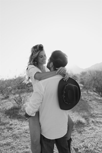 arizona couple in the desert for couple shoot