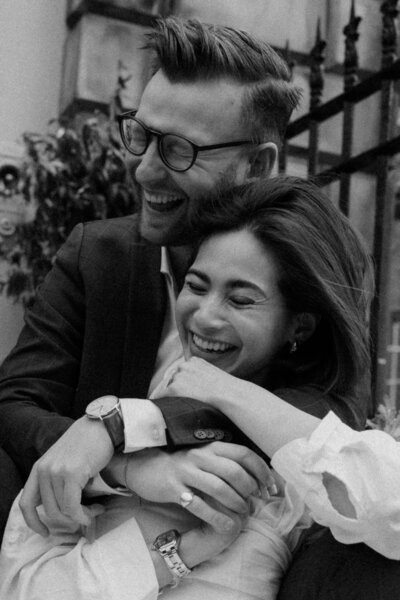 bride and groom in edinburgh
