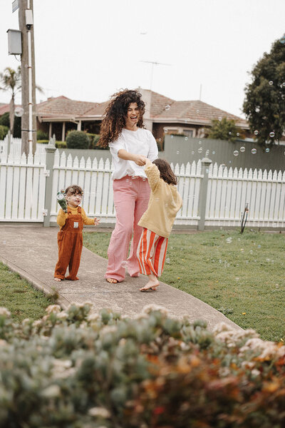 Melbourne in-home family photographer 