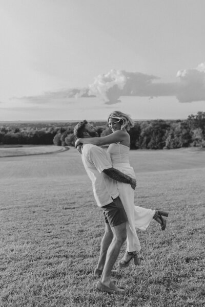 Buffalo, NY lifestyle couples session at Chestnut Ridge State Park in Orchard Park, NY. Courtney Broska Photography.