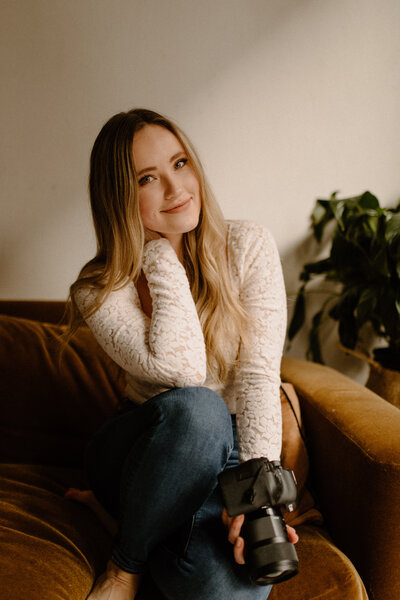 Seattle Studio Headshots-Annie Ritter-Jones Photography-59