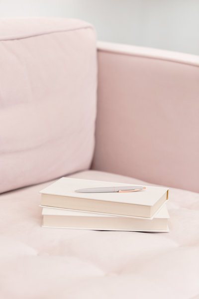 haute-stock-photography-blush-bedroom-collection-final-6