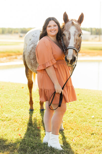 sarah hilts photography , north carolina senior photographer, nc senior portraits , Edenton NC, girl senior poses