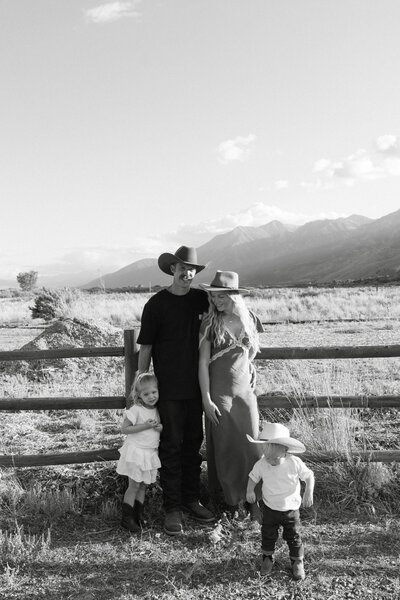 reno tahoe family photographer--family photos, maternity photographer, newborn photographer