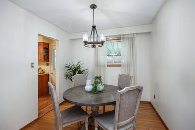 388 Marken dining (1)