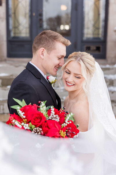 Bride and Groom Winter wedding Covenant at Murray Mansion.