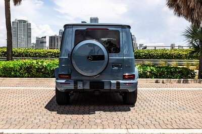 mercedes-g63-china-blue-for-rent-in-miami-rear-head-on-view-012
