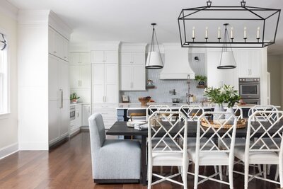 open-kitchen-dining-palm-point-w1600