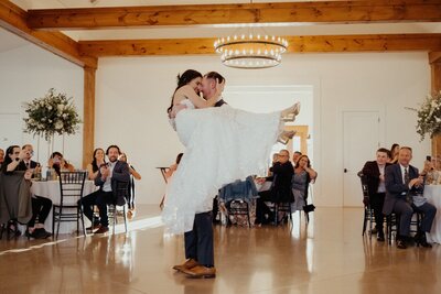 couple dancing wedding venue