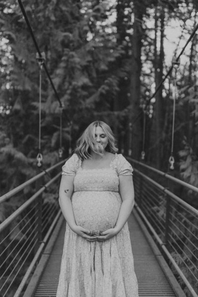 PNW Natural Candid Documentary Family Maternity Baby Pregnancy Announcement Photo shoot in Seattle Bellingham Washington, Couples Mom and Dad, Luxury Maternity Photographer
