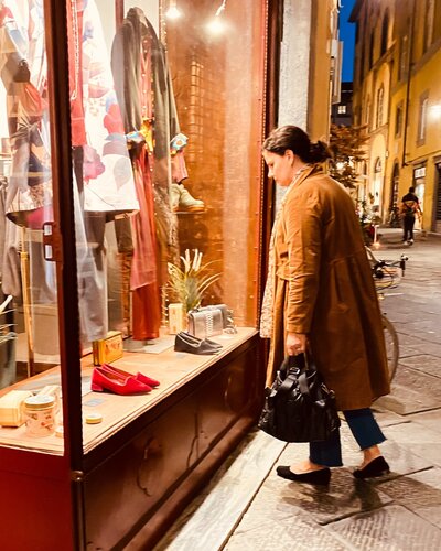 away to italy lucca italy amy