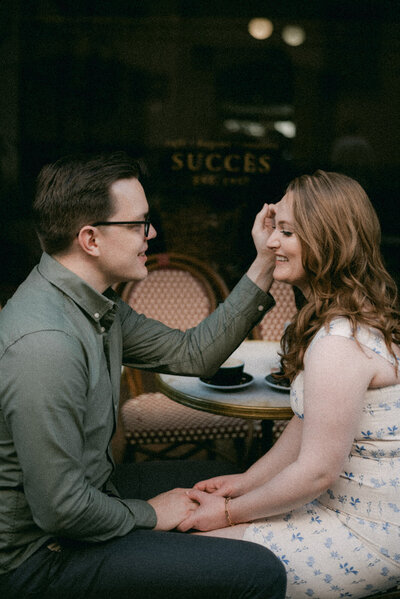 Engagement couples photography session in Helsinki by wedding photographer Hannika Gabrielsson