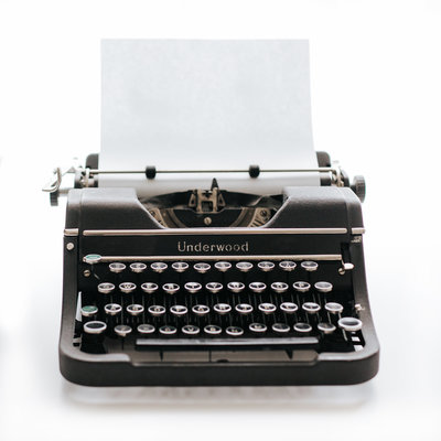 Vintage typewriter to contact Karissa Van Tassel Photography in New Haven, CT