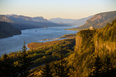 elopement photographer in columbia river gorge