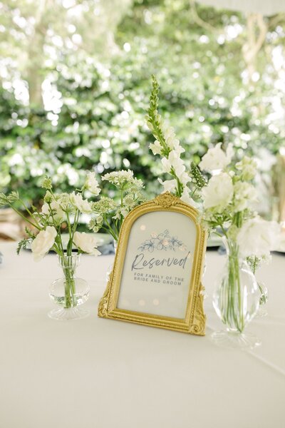 Wedding table decorations
