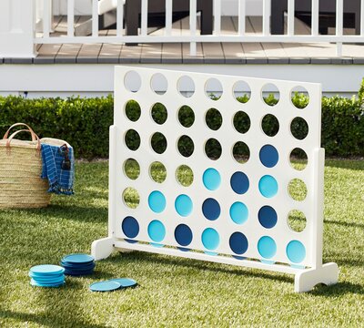 Outdoor four-in-a-row game. 