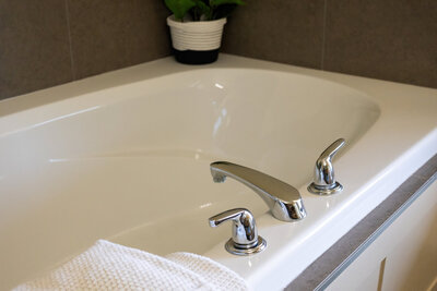 13762 Loyalist Parkway ensuite (6)