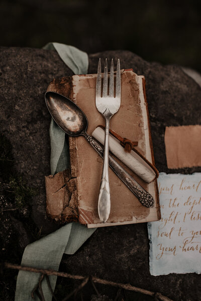 detail shot of table setting