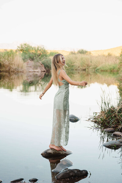 Curiosity-Photography-by-Lexi-Pratt-Meza-and-phoenix-valley-Arizona-graduation-photographer1