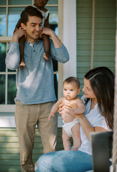 Family and newborn photographer
