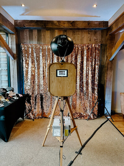THE retro wooden photo booth for weddings, corporate events and birthdays, ideal for email and data capture, unlimited prints and studio quality lighting