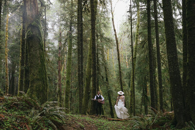 oregon-coast-ecola-hug-point-beach-forest-elopement-wedding-143_websize