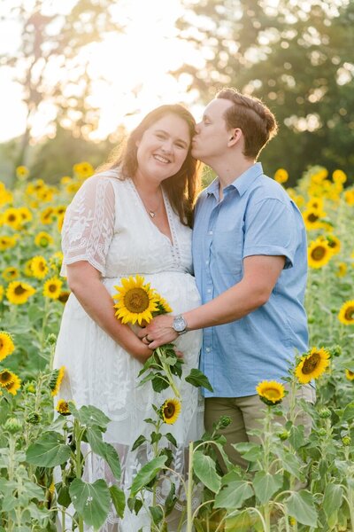 Wise Acre Farms maternity photo session