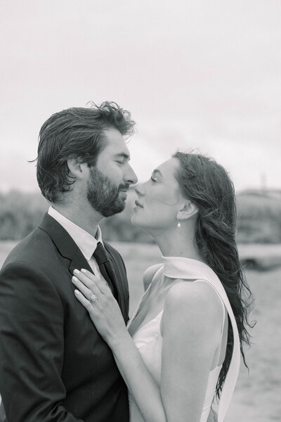 elopement session at the beach with Sandra Vallejo Photography