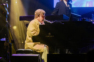 Curebound Concert for Cures Elton John Photo by Asilomar Photography
