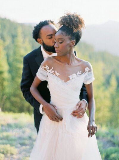 Refined and Organic Wedding in the Heart of Colorado_0024