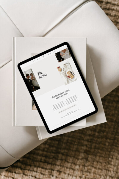 minimal showit design
