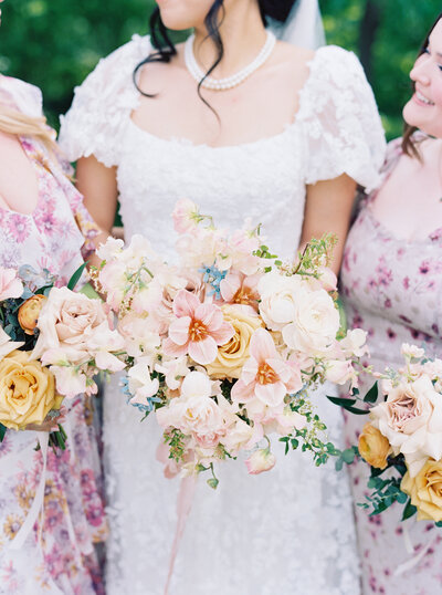 Sarah Rae Floral Designs Wedding Event Florist Flowers Kentucky Chic Whimsical Romantic Weddings9