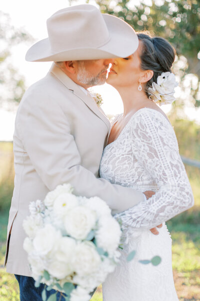 South Texas Wedding Photography | Jenny King Photography | Serving Victoria, Austin, San Antonio, Houston, Destinations