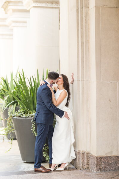 Downtown Houston, Texas | Elopement Wedding | Historic 1910 Courthouse Wedding