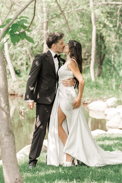 Wedding Photographer - Michigan