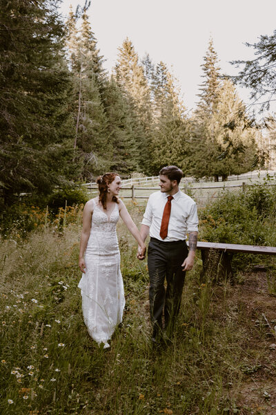 Spokane And Coeur D'Alene Wedding Photographer