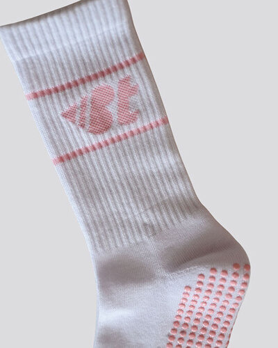 bellaTec_Socks_White-Pink01