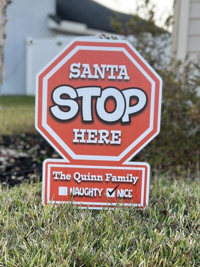 custom yard signs for Christmas in Raymore, Kansas City, Lees Summit and Belton