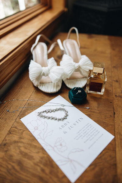 Wedding details for a mountain elopement in Crested Butte ,Colorado.