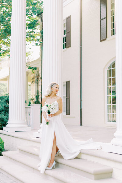 Senior Photos at Memphis Botanic Garden - Memphis Senior Photographer