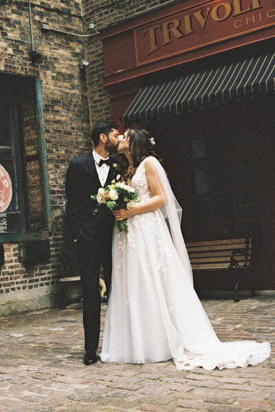 chicago film wedding photographer